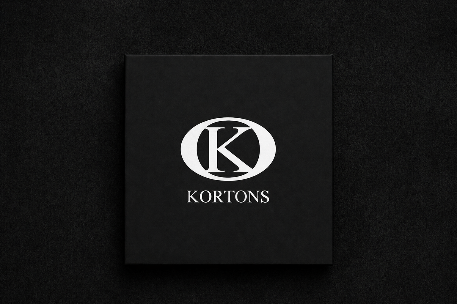 Signature Designer Eyelets & Aglets | Precious Metal Shoe Hardware ...